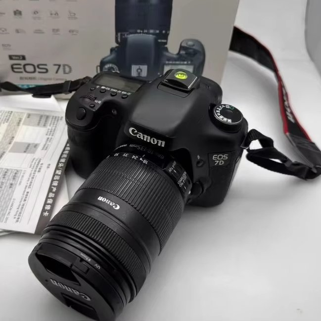 Original Canon 7D with 18135mm lens in good condition digital camera 18MP DSLR camera
