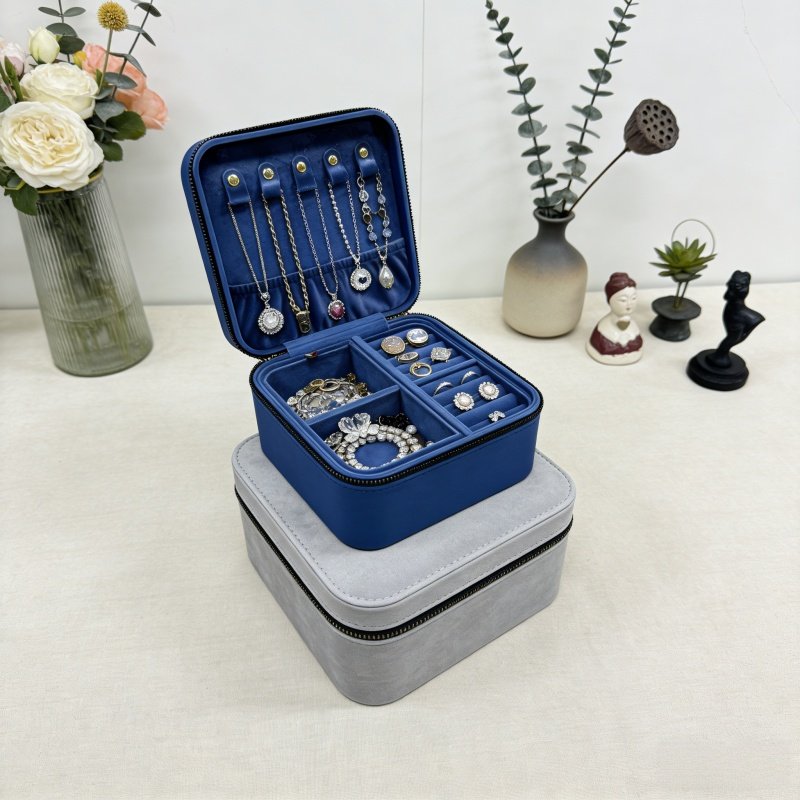 Luxury Velvet Necklace and Ring Box Customized Logo Jewelry Box Leather Earrings Storage Box Travel Storage Box